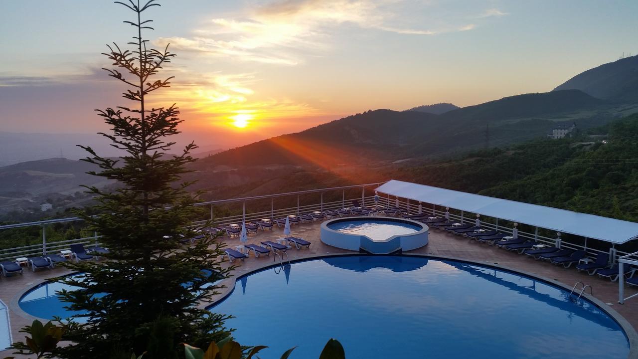Dajti Park Resort Priska e Madhe Ngoại thất bức ảnh